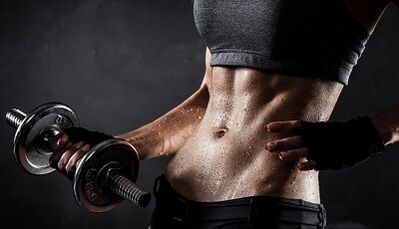 exercices pour perdre du poids sur les côtés et l'abdomen